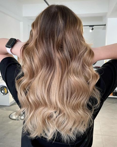 Balayage / Zesvětlení / Ombre