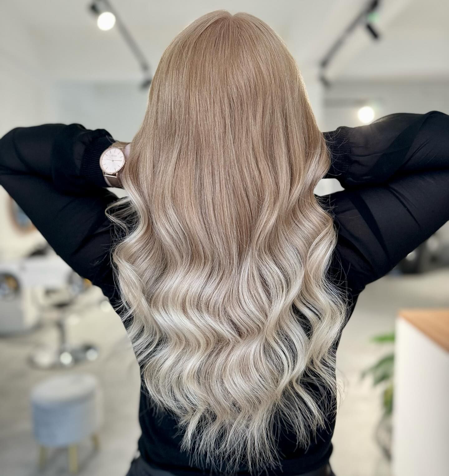 Kadeřnický salon YVE střih 7